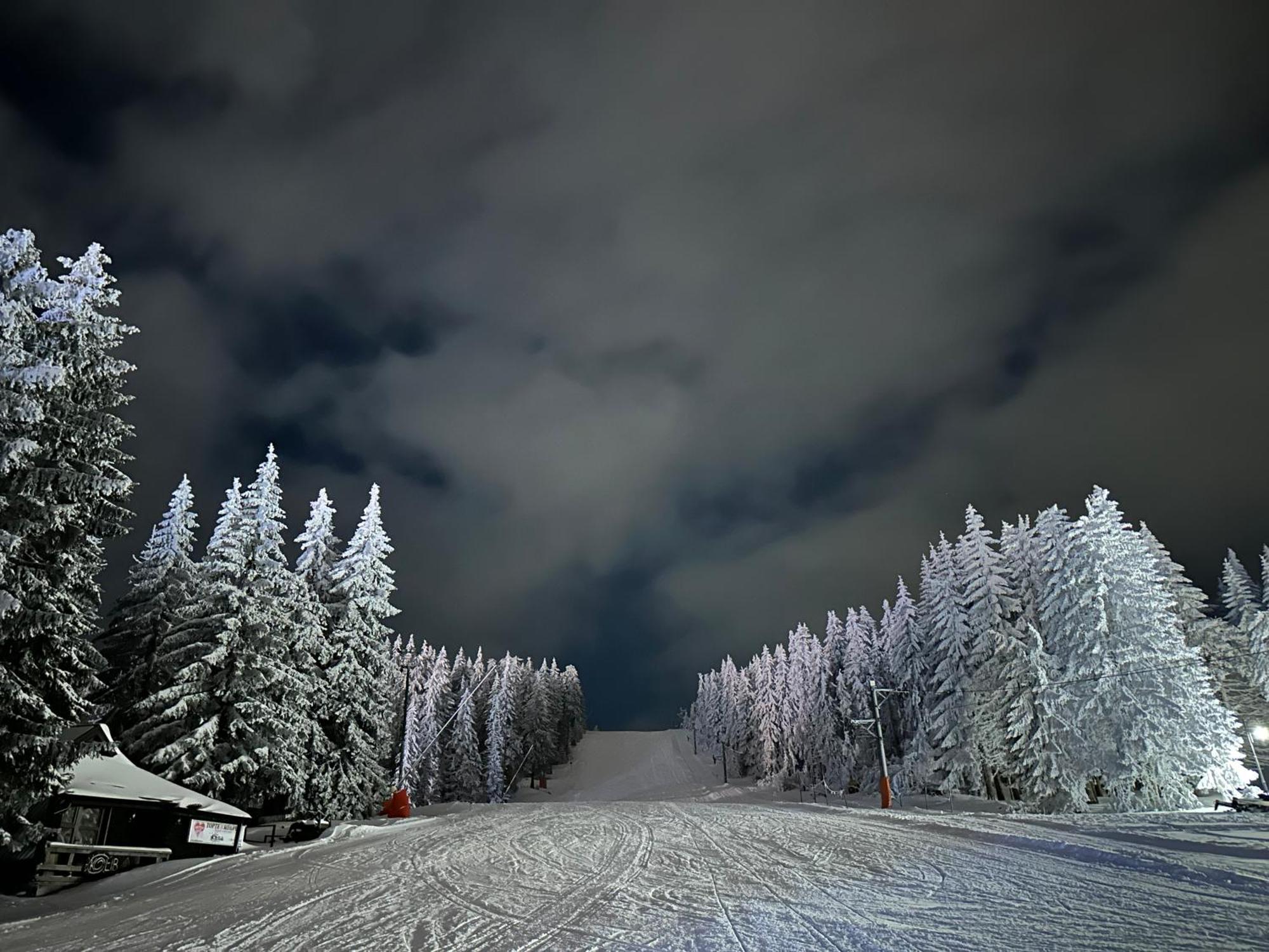 Vila Jezero Kopaonik Luaran gambar