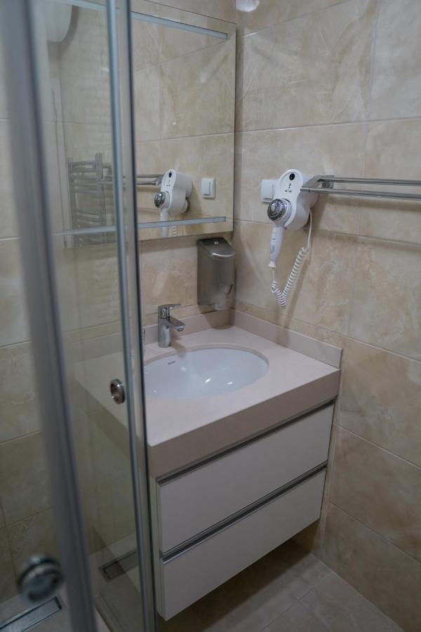 Vila Jezero Kopaonik Luaran gambar